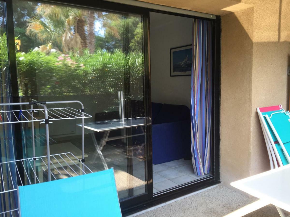 Les Appartements De La Marina Sanary-sur-Mer Exterior foto